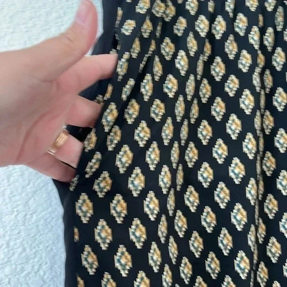 Bar III | Pull on Tuxedo Stripe Drawstring Pants with Pockets | Sz XL - Picture 3 of 6